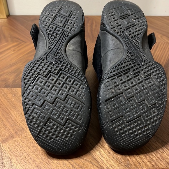 LeBron James Soldier 10 Black Space All Black Youth Size 3Y - Picture 6 of 10